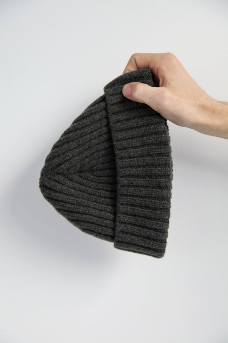 Half Dozen Super-Soft Lambswool Fisherman Beanie - Seaweed Green