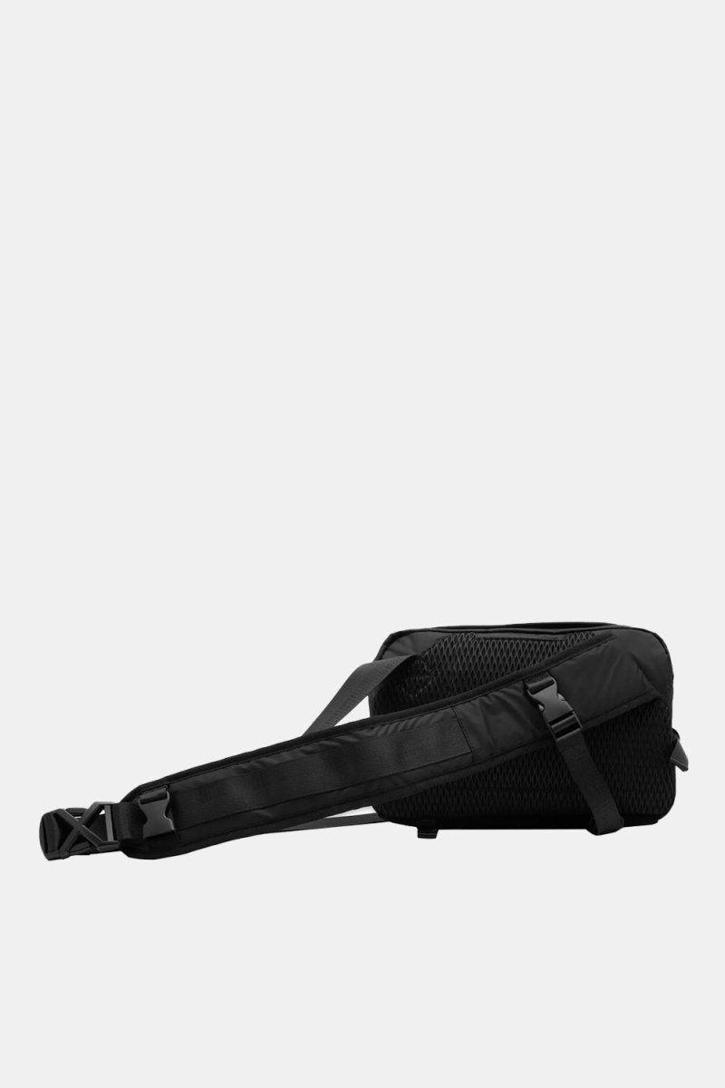 Indispensable IDP Sling Bag Snatch Econyl (Black) | Bags